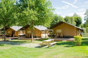 Zahrada ubytování Safaritent Val d'Or + 11 fotografií
