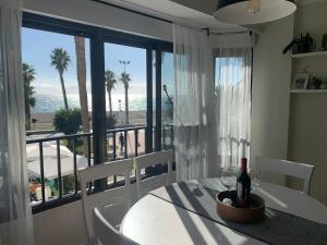 Fotografie z fotogalerie ubytování Apartamento Puerto Blanco v destinaci Caleta De Velez