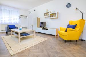 HSB Stúdió 4200 Hajdúszoboszló, Szurmai utca kép - 2
