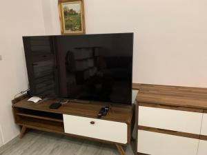TV a/nebo společenská místnost v ubytování Lanshan Guest House