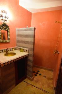 Riad Vis Ta Vie的一间浴室