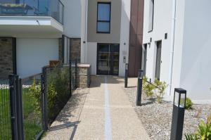 Gallery image of APPARTEMENT ARRADON / PROCHE MER / TOUT ÉQUIPÉ in Arradon +3 photos