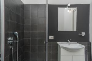 A bathroom at Villa Marisa