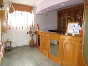 Hotel Baixamar tesisinde lobi veya resepsiyon alanı