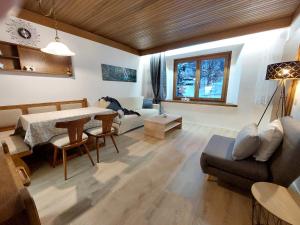 Posedenie v ubytovaní Appartements MAGLOV