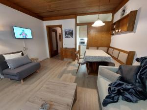 Posedenie v ubytovaní Appartements MAGLOV