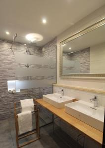 Kúpeľňa v ubytovaní Appartements MAGLOV + 37 fotografií