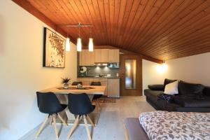 Kuchyňa alebo kuchynka v ubytovaní Appartements MAGLOV