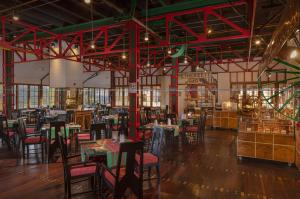 Restavracija oz. druge možnosti za prehrano v nastanitvi Heritance Tea Factory