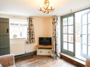 Gallery image of Buttercross Cottage in Rugeley