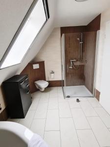 Ein Badezimmer in der Unterkunft DM Hotels & Apartments - Apartment Pfarrgasse 09