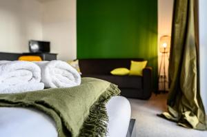 Thermenhof Lutzmannsburg - Inklusive Thermeneintritt客房内的一张或多张床位