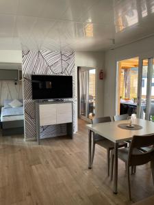 Postel nebo postele na pokoji v ubytování Mobile Home Jana