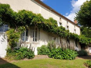 Gallery image of Maison Mercredi in Piégut-Pluviers