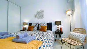 Кровать или кровати в номере St Roch 1 Magnifique 2 pièces proche Centre Gare Port