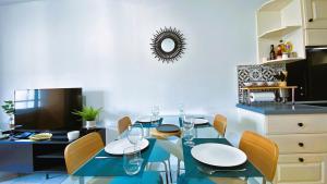 Кухня или мини-кухня в St Roch 1 Magnifique 2 pièces proche Centre Gare Port
