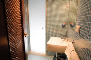Koupelna v ubytování Vivienda Turística Yamaries