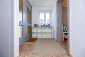 Kép WOHNUNG OBERGESCHOSS mit 3 Schlafzimmer in ruhiger Gegend szállásáról Mäder városában a galériában