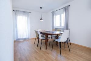 Kép WOHNUNG OBERGESCHOSS mit 3 Schlafzimmer in ruhiger Gegend szállásáról Mäder városában a galériában