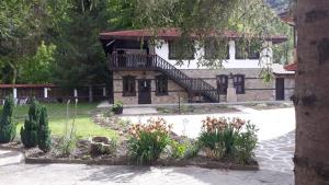 Gallery image of Къщите на Славейчето in Kupen