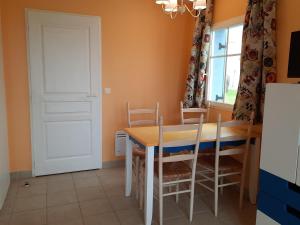 Kuchyň nebo kuchyňský kout v ubytování Maison avec vue sur mer dans Résidence Marie Galante