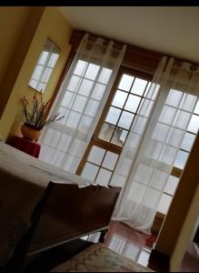 A bed or beds in a room at A casa do clarete
