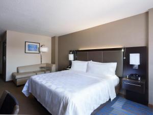 Cama o camas de una habitación en Holiday Inn Washington Capitol-National Mall, an IHG Hotel