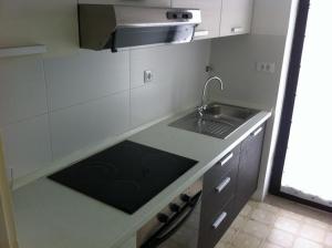 Een keuken of kitchenette bij Pineta House Vidos