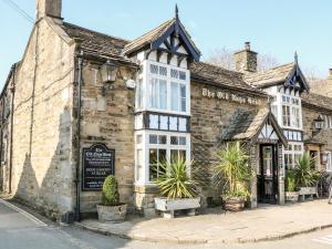 Tòa nhà nơi nhà nghỉ dưỡng tọa lạc