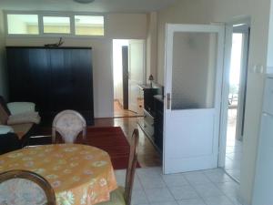 Kuchyň nebo kuchyňský kout v ubytování Apartment Marija + 11 fotografií