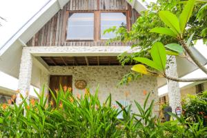 Zahrada ubytování Chanteak Bali - Stone House 2