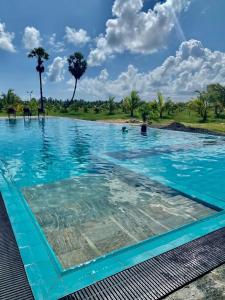 Piscina di KayJay Palms o nelle vicinanze