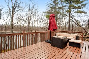 Balkoni atau teres di Highland Hideaway