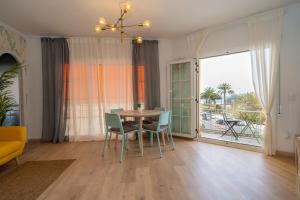 Posezení v ubytování HomeHolidaysRentals Eiffel - Costa Barcelona