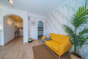 Posezení v ubytování HomeHolidaysRentals Eiffel - Costa Barcelona