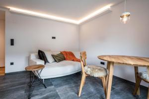 A seating area at Studio Alpendomizil Ahorn