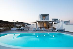 Gallery image of Ambiente Villas 3Bd Villa Mykonos-Elia in Mýkonos City