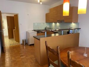 Kuchyň nebo kuchyňský kout v ubytování Hopfeld - Apartment + 5 fotografií