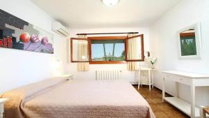 Postel nebo postele na pokoji v ubytování Villa Pantina + 20 fotografií