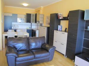 Kuchyň nebo kuchyňský kout v ubytování Dunalux Apartman