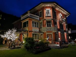 Vonkajšia záhrada v ubytovaní Hotel Luis