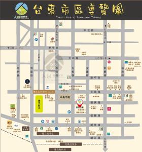 a map of the city of osaka with chinese characters at RenShan Homestay in Taitung City