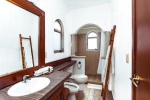 Koupelna v ubytování Fabiola Condo Hotel