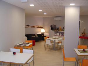 Posezení v ubytování Hostal Aslyp 114