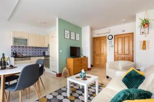 Galería fotográfica de SeaEsta apartment Pool and Beach en Slatine