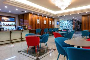 A seating area at Best Western Hotel Ferrari
