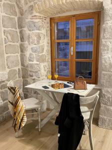 Posedenie v ubytovaní Dubrovnik Throne Suite III.