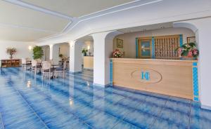 Bazén v ubytování Hotel Citara nebo v jeho okolí