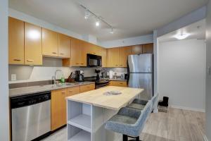 Virtuvė arba virtuvėlė apgyvendinimo įstaigoje The Astoria Flair
