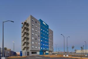 a rendering of a hotel in a parking lot at One Chihuahua Norte in Chihuahua